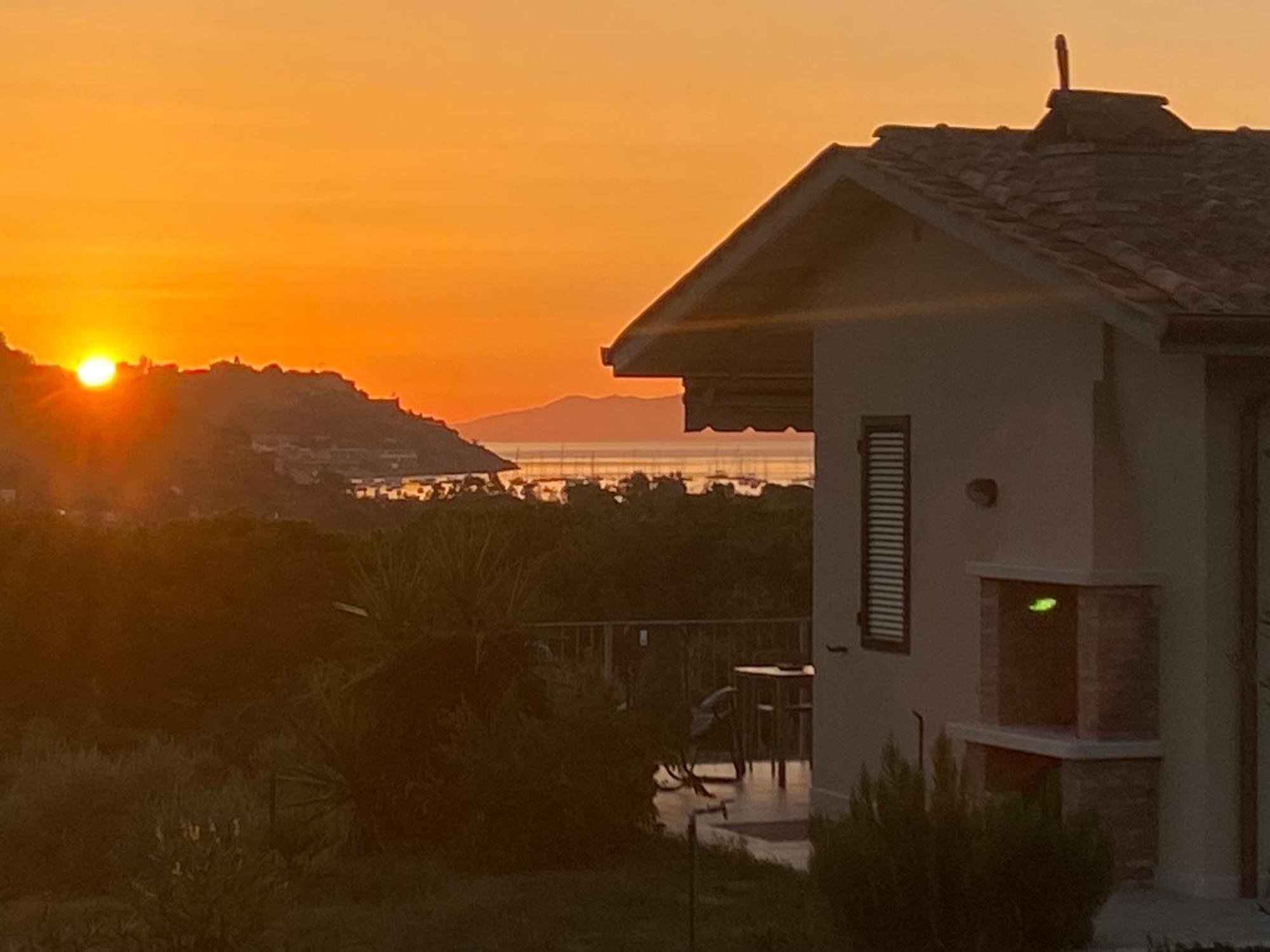 Appartamenti Mirella Capoliveri  Buitenkant foto