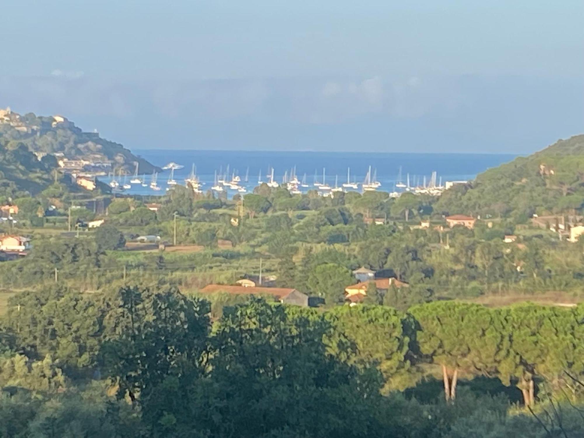Appartamenti Mirella Capoliveri  Buitenkant foto