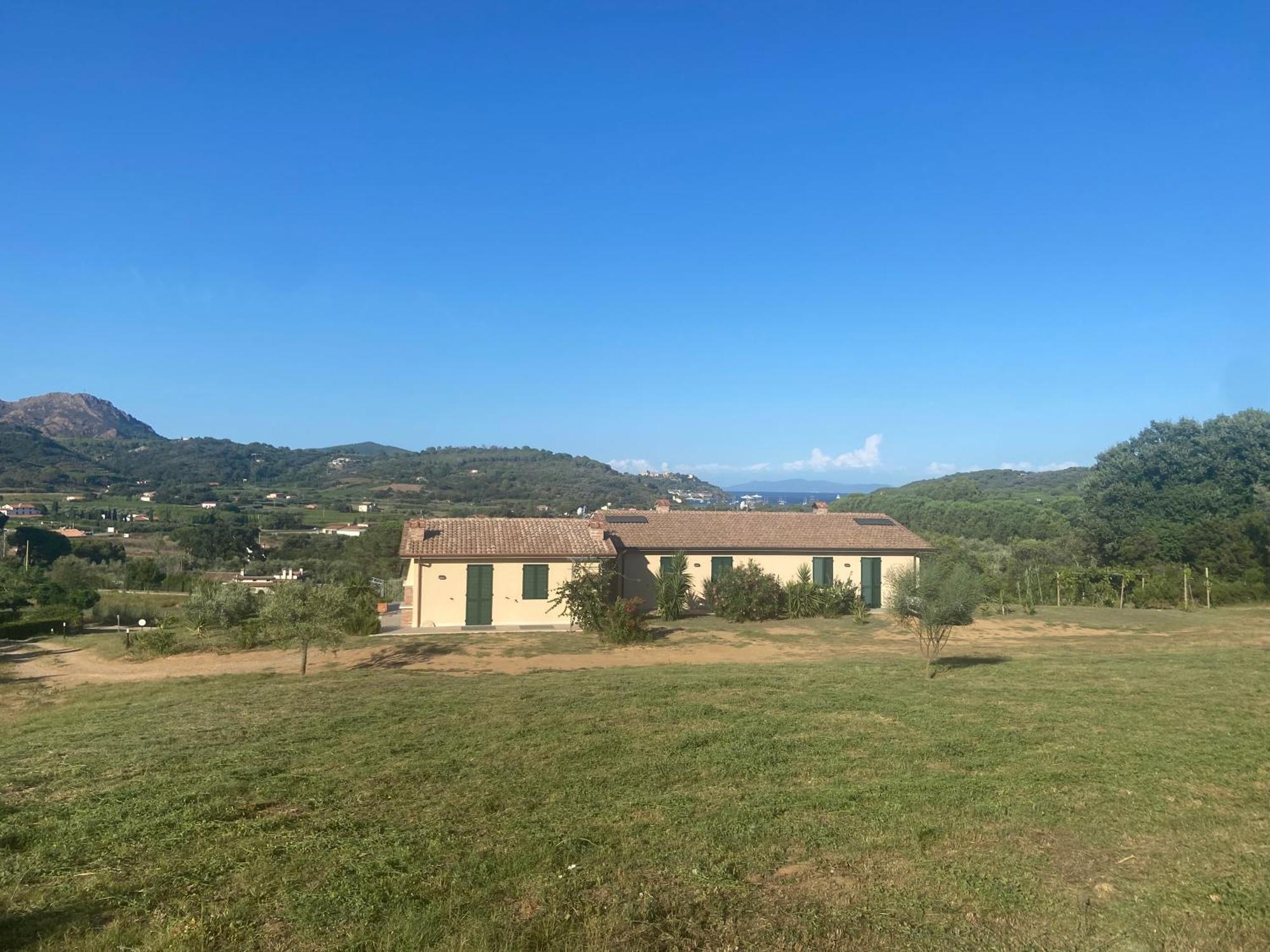 Appartamenti Mirella Capoliveri  Buitenkant foto
